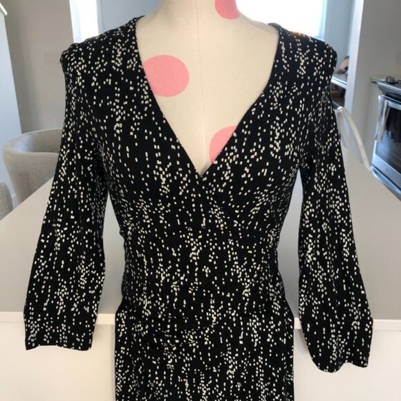 Gap Chelsea Mix Dot Print Long Sleeve Midi Wrap Dress in Black   White Size M - Picture 3 of 11
